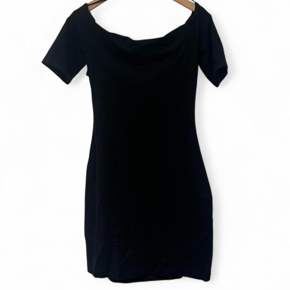 Weekday Riley Black Off The Shoulder Mini Dress Cutout Back Cotton Mens M